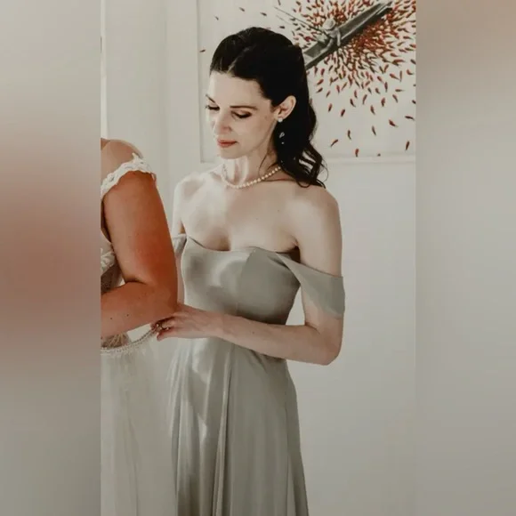 The Dessy Group
Basque Neck Maxi Dress
Willow Green - Picture 4 of 4